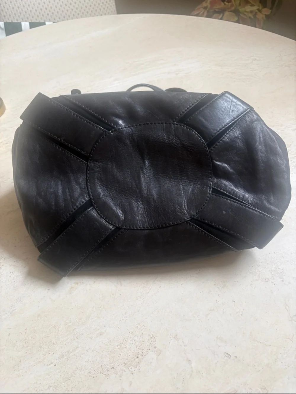 JIMMY CHOO BAG
Vintage - Picture 4 of 7